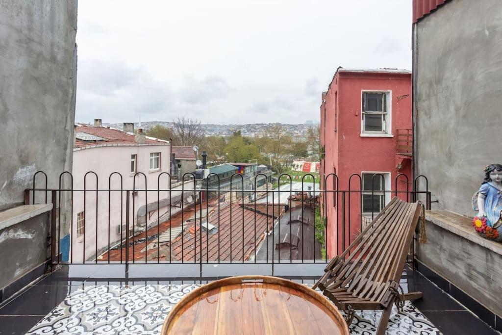 Ferienwohnung Historic Unique Town House Golden Horn Istanbul Exterior foto